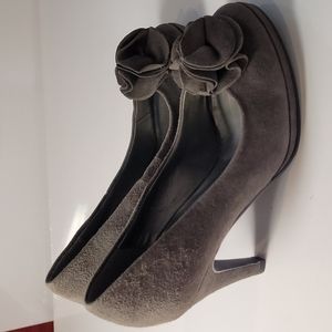 Nwot ATTITUDE Jay -Manuel  women heel  shoes  size-6